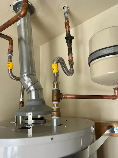 Water heater installation and plumbing repair in Green Acres